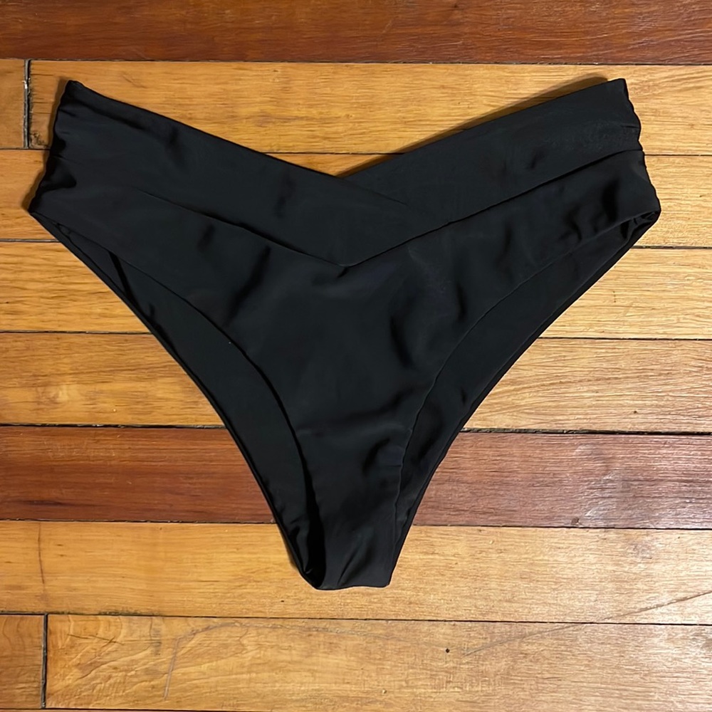 Black Bottoms